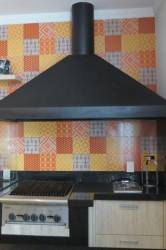 EXCEPTIONAL CHIMNEY FOR EXCEPTIONAL KITCHEN